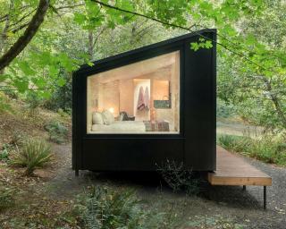 Peaceful Forest Hideout Cabin with Minimalist Design near Cape Horn in Washougal, WA - 6