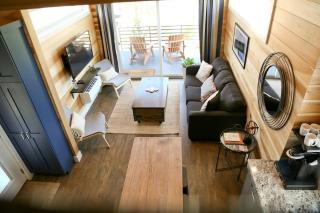 Modern Tiny House Rental for Unique Desert Getaway in Escalante, Utah - 7