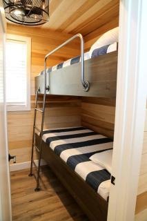 Luminous Tiny House with Innovative Design in Escalante, Utah - 9