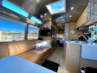 Spectacular Airstream with Fire Pit and Hot-tub in Orderville, Utah - 0