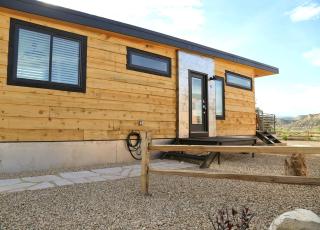 Luxurious Tiny House Fully Equipped in Escalante, Utah - 0