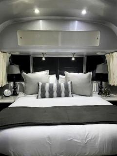 Fantastic Airstream with Fire Pit and Hot-tub in Orderville, Utah - 7
