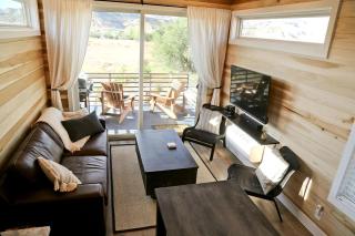 Spectacular Secluded Tiny House with Stunning Desert Views in Escalante, Utah - 0
