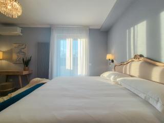 Tuscany Turquoise Suite - 1