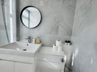 Studio Apartment Free Parking Prime Location - 7