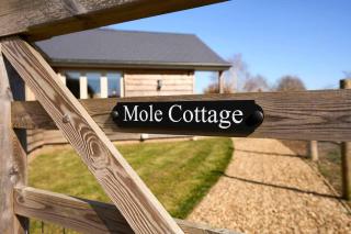 Host & Stay - Mole Cottage - 4