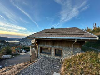 Chalet Panoramic Lodge, Spa avec vue lac et cinéma - 6