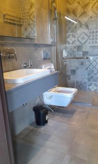 Luxury 2 Bedroom Apartment with Pool in Westlands, Skynest - 8