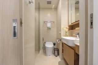 Suite Leda 1BR with Rooftop Pool -SkyPark Celeste by TropicLook - 2