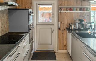 2 Bedroom Nice Home In Stenlille - 7