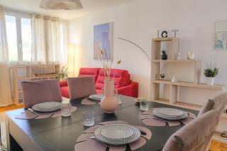 Élégant et Spacieux idéal déplacement Pro - 1