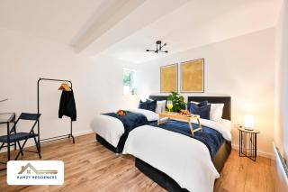 The Blue Suite for Business & Pleasure, Free Wifi - 8