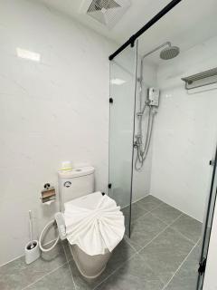 Le Chamonix brand new cozy two-bedroom apartment near the airport family suite smart home - 8