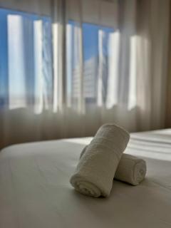 Modern Luxury Studio at Forbes with Indoor Pool & Gym - 1