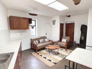 A stunning 2 bedroom house, Lavington - 0