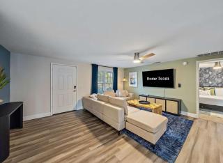 Pool Hot Tub Game Room & More Sleeps 10 - Bradenton - 1