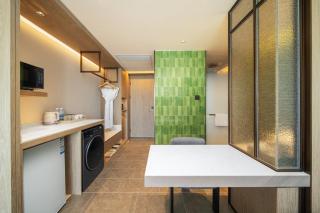 Holiday Inn Zhuhai City Center by IHG - 3