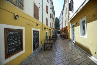 Vivien central 2 bedroom apartment - 7