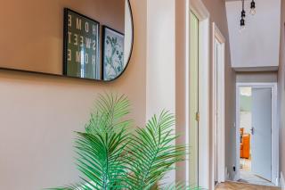 Jimmy Suite - Central 2 Bedroom that sleeps 6 with WI-FI - 1