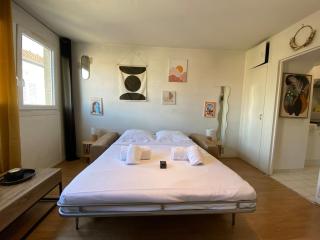 Cosy studio centre-ville & RER A - 3