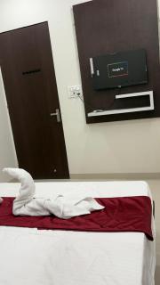 Hotel Hidden Stay - 1