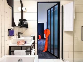 Tribe Paris La Defense Esplanade - 6