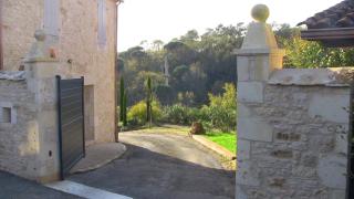 BONAGUIL HOLIDAYS Gîte de charme 4 étoiles avec SPA privé-CLIM- Draps, vélos inclus - Equipé pour bébé - Soturac - 4