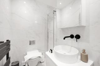 Hilldrop Apartments Short Term Rental & Flexible Renting Islington with Free WiFi, Parking & Garden - 9