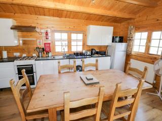 Oak Lodge - 3