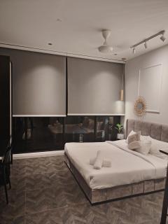 Scarletz KLCC Twin Tower Side Suites - 6