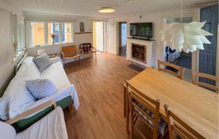 3 Bedroom Gorgeous Home In Halmstad - 6