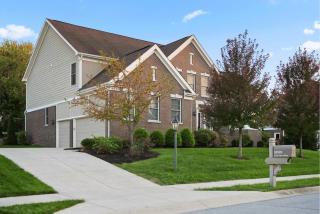 Spacious home with fireplace - BBQ grill - 7