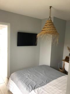 Chambre 2 personnes avec piscine à 10min du circuit - 2