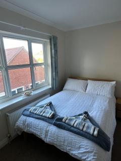 NEW - Coastal Retreat, Swanage Holiday Home, Moments from Beach and Town, On Site Parking, Fast WIFI - 1