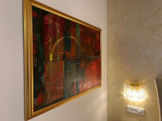 La Luna Room with Pool & Jacuzzi, Bikes and Secured Parking - 4