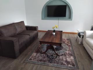 The Garden House - 1