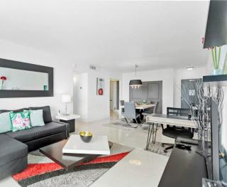 Beachfront Penthouse with Direct Ocean Access - 7