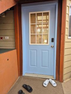 Large 3 bed house on creek by the bay and park - 8