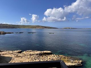 New 1 BR Oceanfront Apartment by MaBeLi - St Paul's Bay - 4