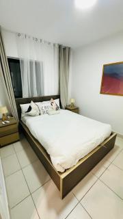 Modern 2BR Apartment in Msida near Skate Park - 6