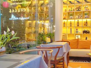 Breeze Alley Inn-English services-3mins walk to Park-12mins to Hub-Breakfast,Coffee,Laundry&Tickets - 4