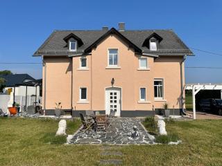 Ferienhaus mit Sauna am See - 0