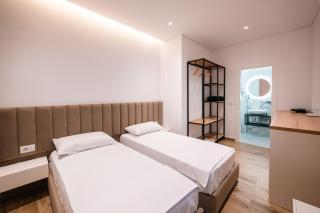 Elite Trio Apartments Sarande - 3