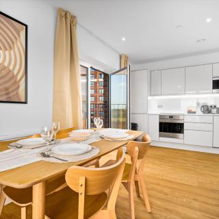 Stylish 2 Bed Apartment - Balcony - Smart Tv - Fast Wi-Fi 706SW - 5