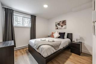 Chalet Le Pin with Private Spa & Billiards, Carling Lake - 3
