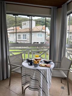 Apartamento em Resort na beira da Lagoa da Conceição - 1