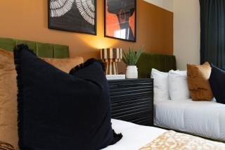 Darlington 3BR – Bright Spacious Stylish - 4