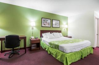 Econo Lodge - Dothan - 9