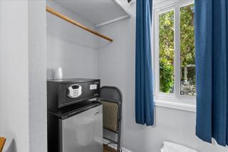 Rest Haven Motel - 5