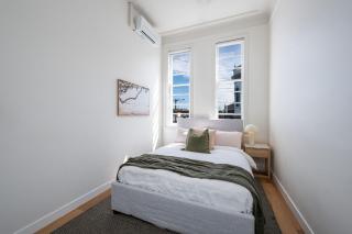 The Barkly Scene with Rooftop Retreat - 4